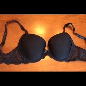 Victoria’s Secret Black Bra